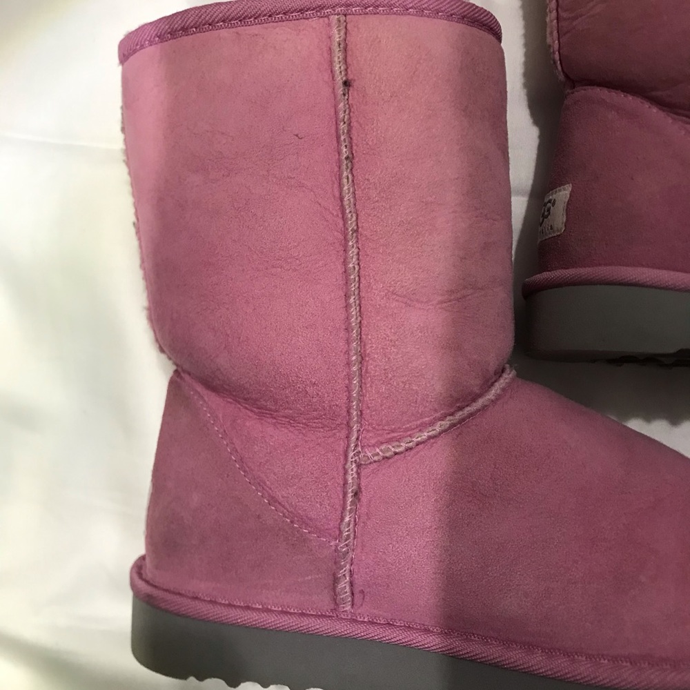 PINK UGG’s 🎉 RARE✨ - Picture 12 of 13